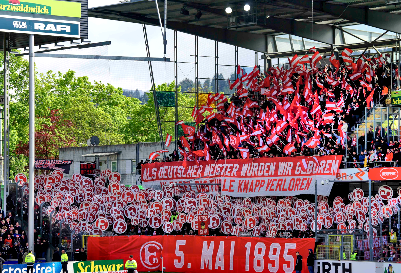 Du betrachtest gerade Zuschauerzahlen und Auswärtsfahrer: 32. Spieltag (1./2. Liga), 36. Spieltag (3. Liga)