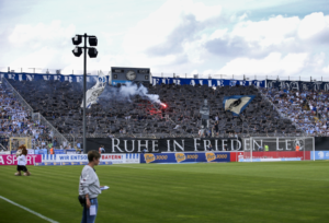 Mehr über den Artikel erfahren 3. Liga: Zuschauerzahlen & Auswärtsfahrer des 8. Spieltag