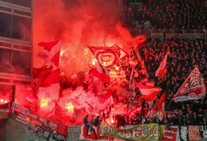 Mehr über den Artikel erfahren DFB-Pokal: Zuschauerzahlen und Auswärtsfahrer des Achtelfinales