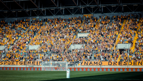 2. Bundesliga: Zuschauerzahlen und Auswärtsfahrer des 8. Spieltags