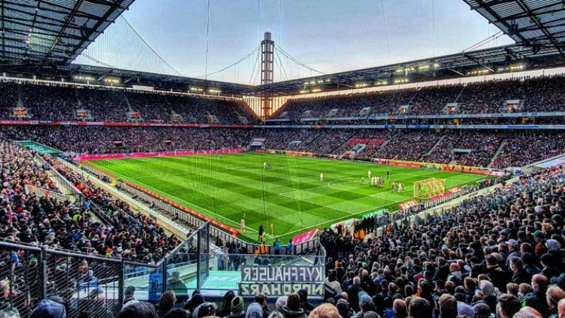 1. Bundesliga: Zuschauerzahlen und Auswärtsfahrer des 13. Spieltags