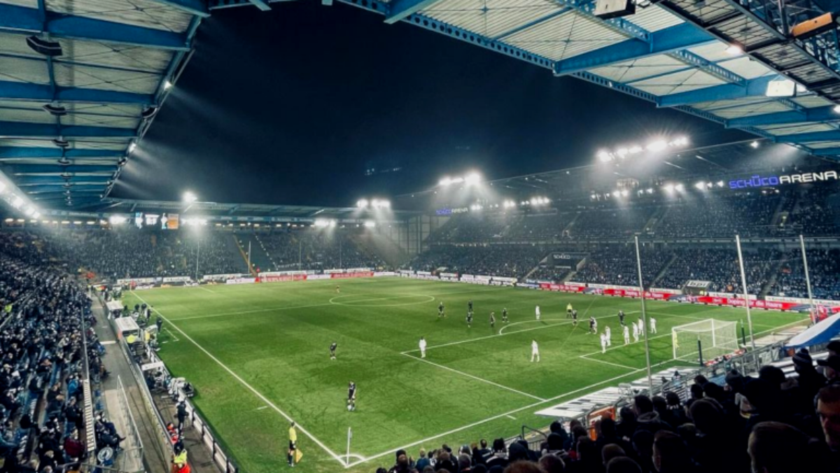 1. Bundesliga: Zuschauerzahlen und Auswärtsfahrer des 16. Spieltags