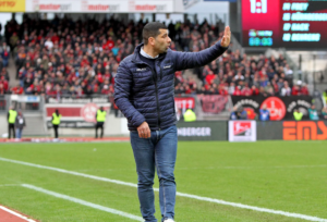 Read more about the article Punkteschnitt der letzten 10 Trainer vom FC Schalke 04