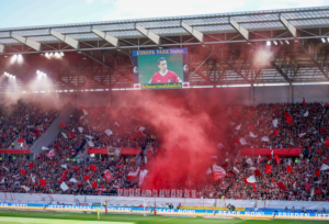 Mehr über den Artikel erfahren 1. Bundesliga: Zuschauer- und Auswärtsfahrerzahlen 30. Spieltags