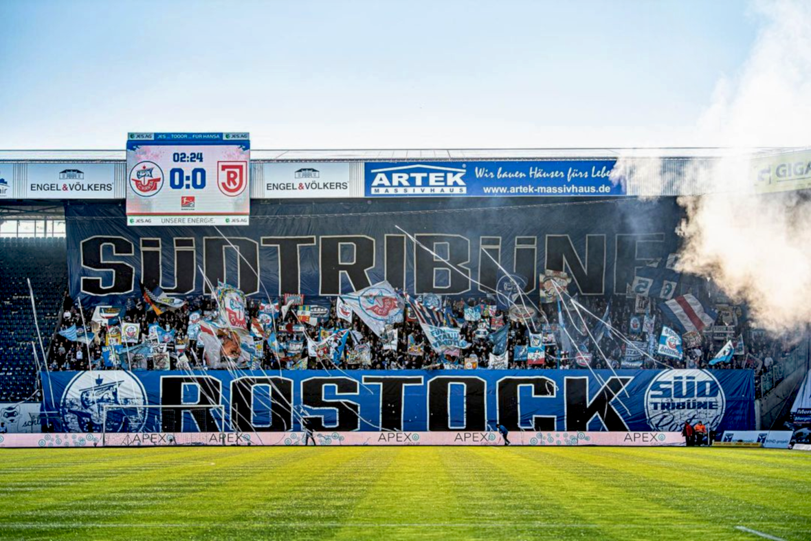 Hansa Rostock gegen Jahn Regensburg. Foto: Instagram @marcusvoelker