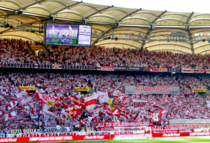 Mehr über den Artikel erfahren Entwicklung des höchsten Zuschauerschnitts in der 2. Bundesliga