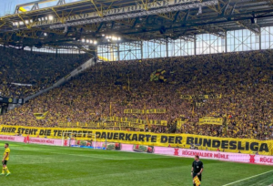Mehr über den Artikel erfahren Bundesliga 22/23: Zuschauer- und Auswärtsfahrerzahlen des 3. Spieltags