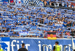 Mehr über den Artikel erfahren 2. Bundesliga 22/23: Zuschauer- und Auswärtsfahrerzahlen des 4. Spieltags