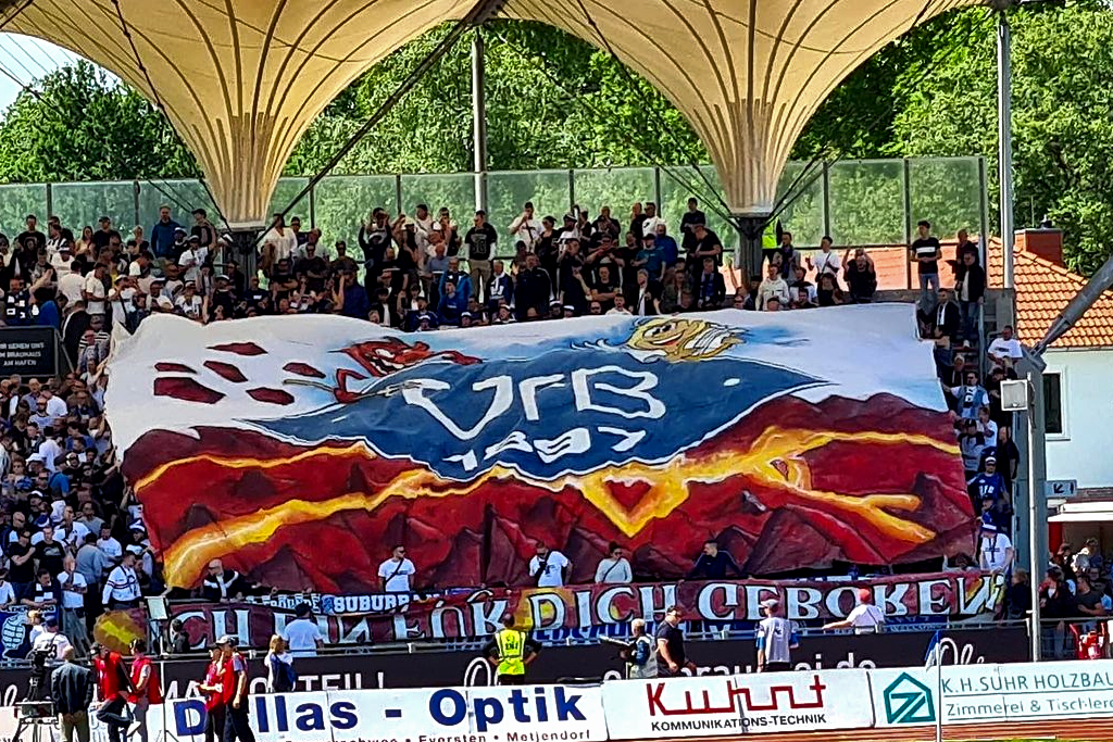 Oldenburg gegen BFC Dynamo. Foto: Instagram @causethedrugisfootball