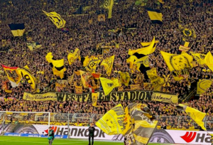 Mehr über den Artikel erfahren Bundesliga 22/23: Zuschauer- und Auswärtsfahrerzahlen des 9. Spieltags