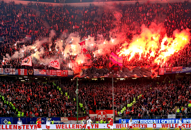 Du betrachtest gerade 2. Bundesliga 22/23: Zuschauer- und Auswärtsfahrerzahlen des 11. Spieltags