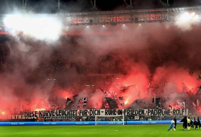 Du betrachtest gerade Europapokal 22/23: Zuschauer- und Auswärtsfahrerzahlen des 5. Spieltags