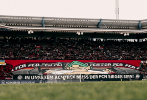 Read more about the article 2. Bundesliga 22/23: Zuschauer- und Auswärtsfahrerzahlen des 15. Spieltags
