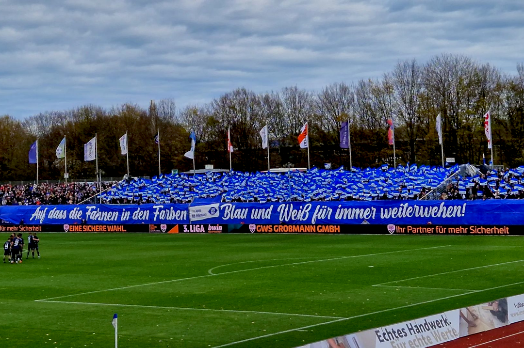 Oldenburg gegen Essen 2/2. Foto: Instagram: @fussball_aus_dem_ff