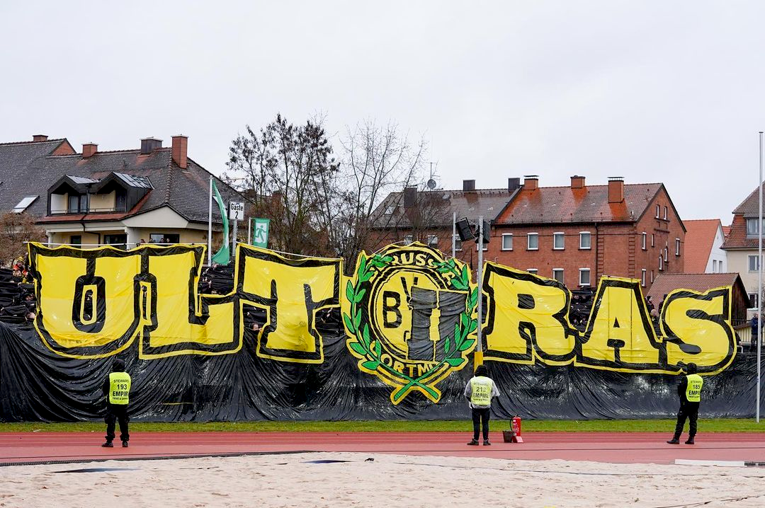 Borussia Dortmund in Bayreuth. Foto: Instagram @saison_tagebuch