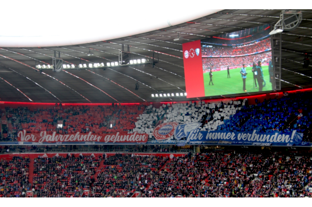 Bayern München und der VfL Bochum. Foto: Photomafia Bochum