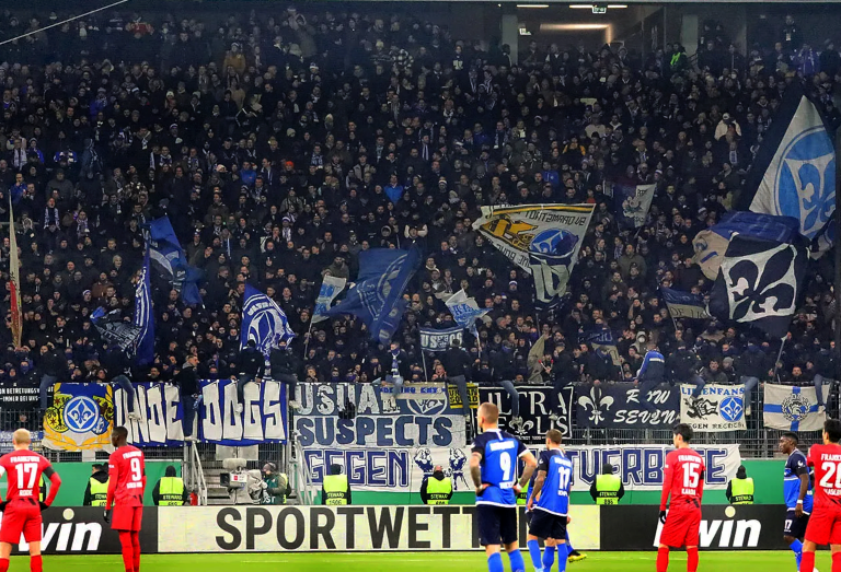 DFB-Pokal 22/23: Zuschauer- und Auswärtsfahrerzahlen des Achtelfinales