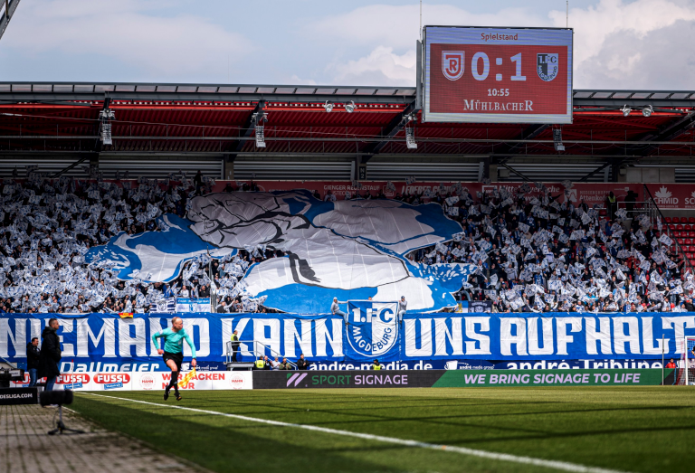 Du betrachtest gerade 2. Bundesliga 22/23: Zuschauer- und Auswärtsfahrerzahlen des 27. Spieltags