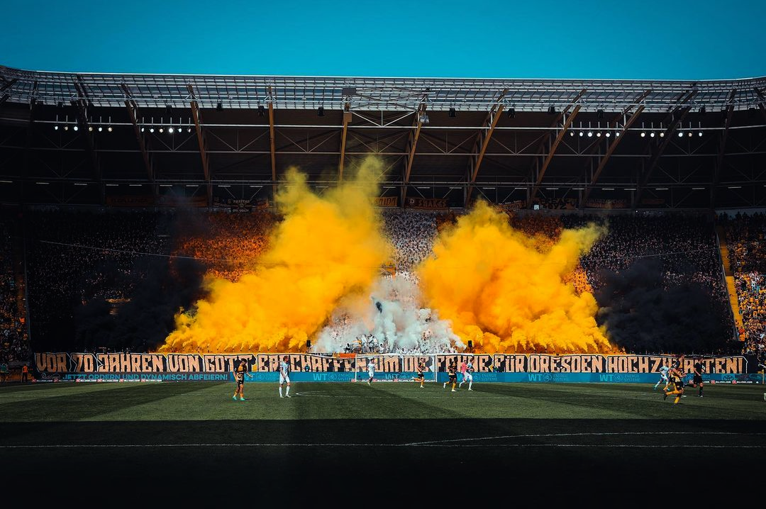 Dresden gegen Mannheim 11/11. Foto: Instagram: @runningriotmedia