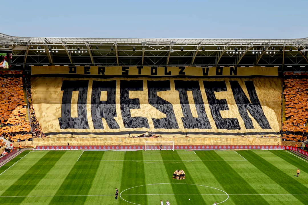 Dresden gegen Mannheim 5/11. Foto: Unterwegs in Sachen Fußball