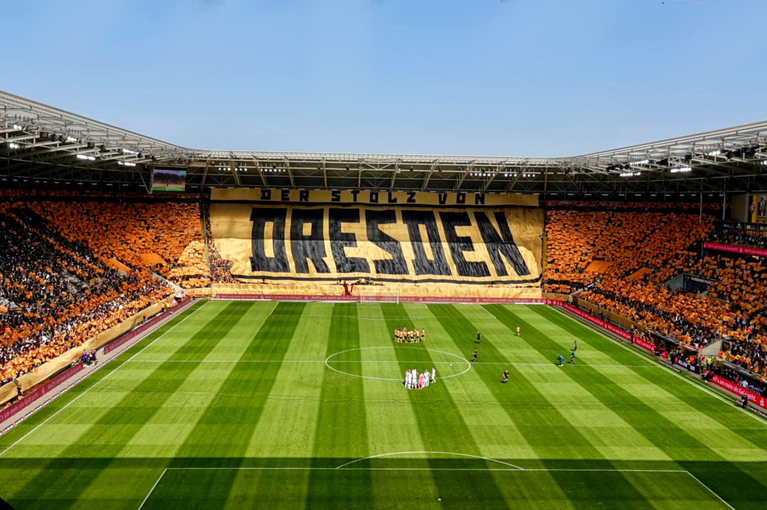 Dresden gegen Mannheim 8/11. Foto: Unterwegs in Sachen Fußball