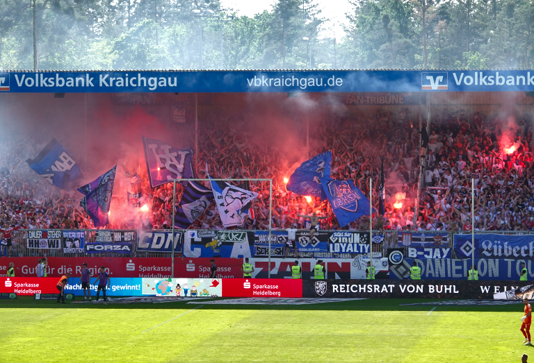 Du betrachtest gerade 2. Bundesliga 22/23: Zuschauer- und Auswärtsfahrerzahlen des 34. Spieltags