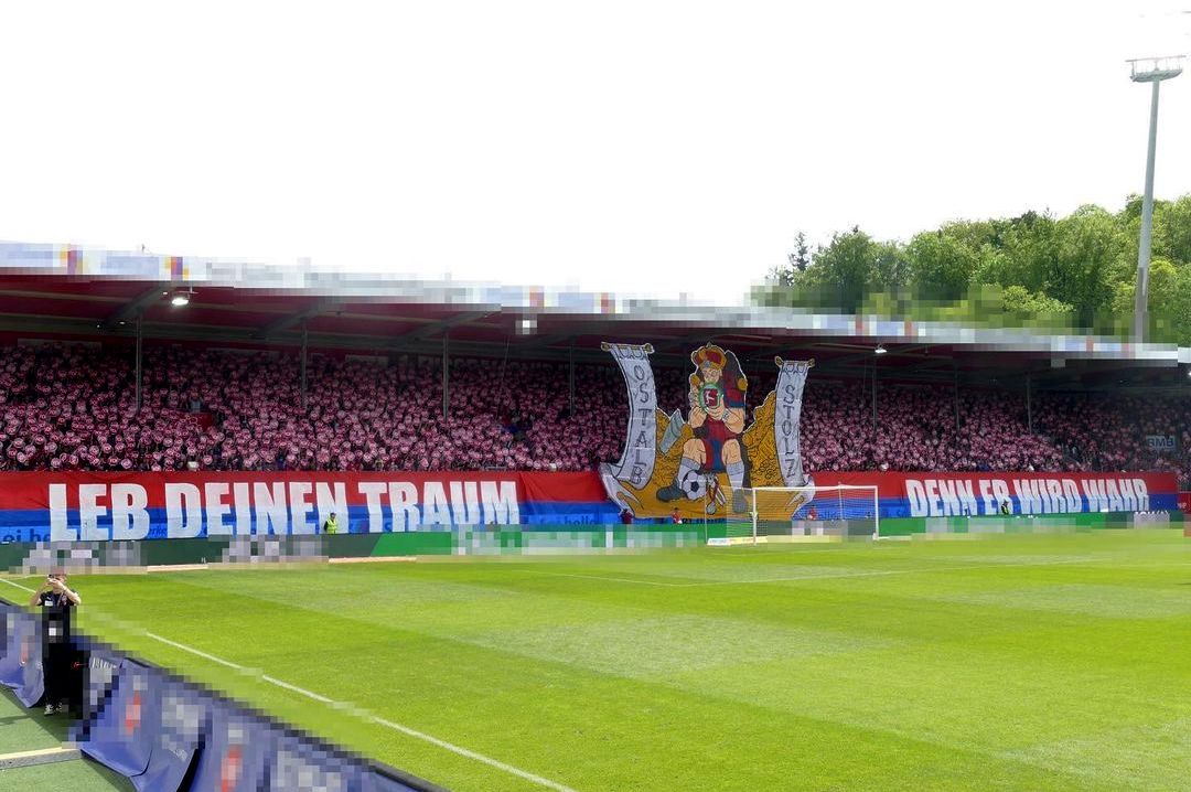 Heidenheim gegen Sandhausen 1/2. Foto: Instagram: @fussballclubheidenheim