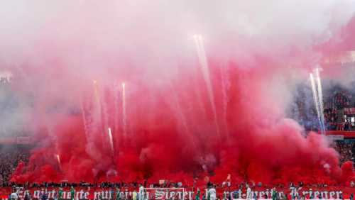 Köln muss für Pyroshow im Derby über eine halbe Million Euro Geldstrafe zahlen