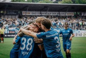 Mehr über den Artikel erfahren Stuttgarter Kickers vor Herbstmeisterschaft: Eine Bereicherung auf dem Platz und auf den Rängen