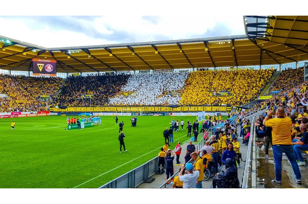 Aachen gegen Wuppertal 2/2. Foto: Instagram: @bastivfl93