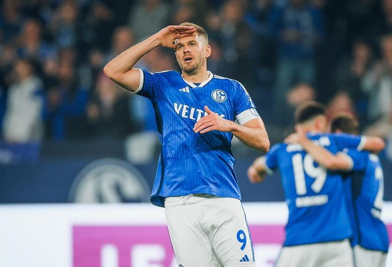 You are currently viewing Schalke schießt Osnabrück ab! Die höchsten Saisonsiege der Zweitligisten