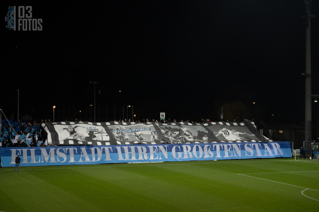 Babelsberg gegen Chemie Leipzig (rechte Hälfte). Foto: 03-fotos.de