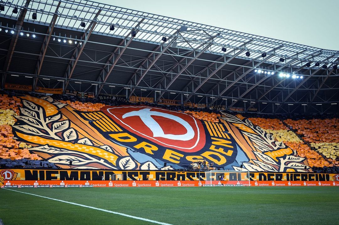 Dresden gegen Bielefeld. Foto: Instagram: @runningriotmedia