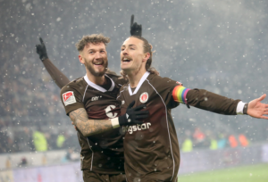 Mehr über den Artikel erfahren Wer steigt in die Bundesliga auf? So habt ihr abgestimmt!