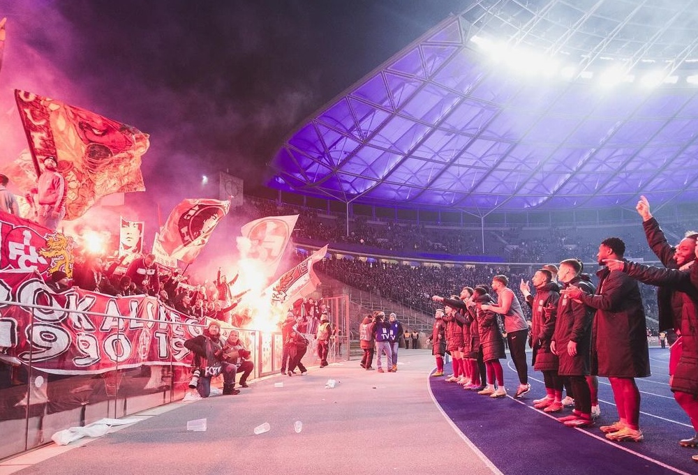 Du betrachtest gerade Pokalfieber: Mehr Zuschauer beim Public-Viewing in Kaiserslautern als beim Spiel im Saarbrücken