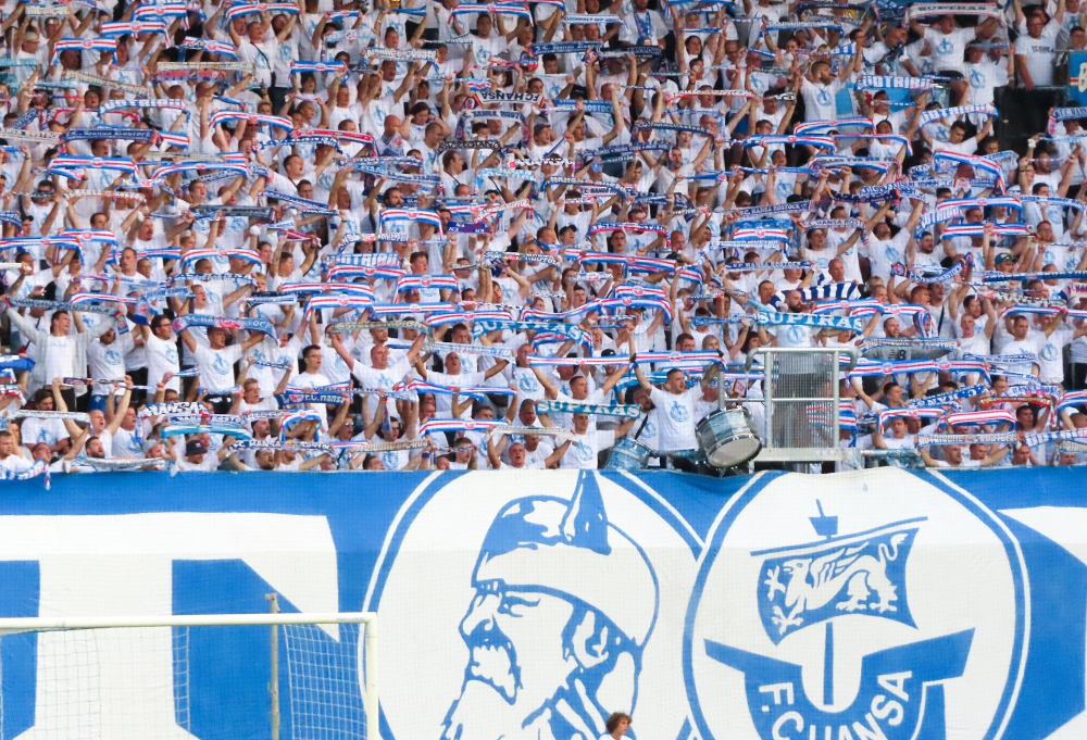 Du betrachtest gerade Hansa in Berlin: Über 20.000 Gästefans und knapp 15.000 leere Plätze