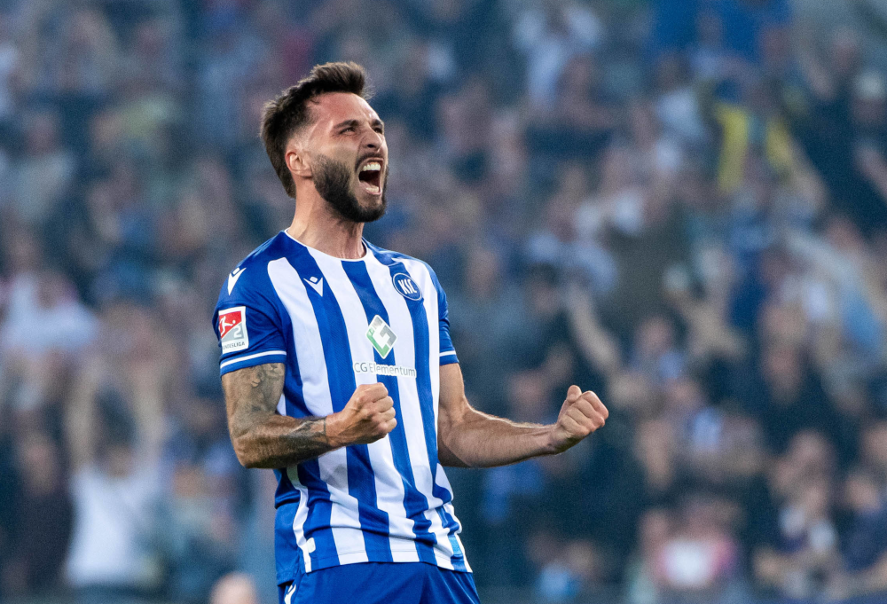 Du betrachtest gerade Auf dem Weg zum Spitzenteam: Der Karlsruher SC klettert in allen Tabellen