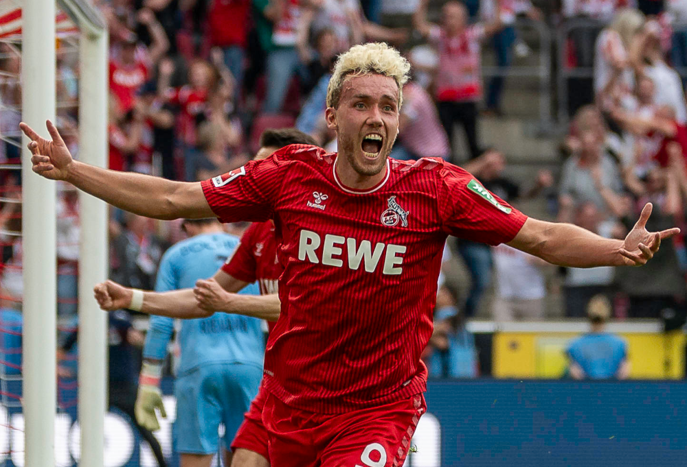 Du betrachtest gerade Umfrage: Wer steigt ab? Wer geht in die Relegation?