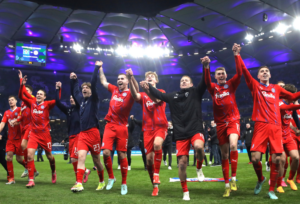 Mehr über den Artikel erfahren Aufstieg! Holstein Kiel ist der 58. Bundesligist