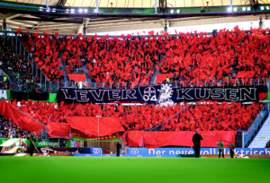 Mehr über den Artikel erfahren Leverkusen mit dem größten Plus: Die Auswärtsfahrerzahlen der Bundesliga im Vergleich zum Vorjahr