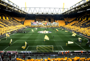 Mehr über den Artikel erfahren Höchster Zuschauerschnitt der Bundesligageschichte: BVB mit neuer Bestmarke