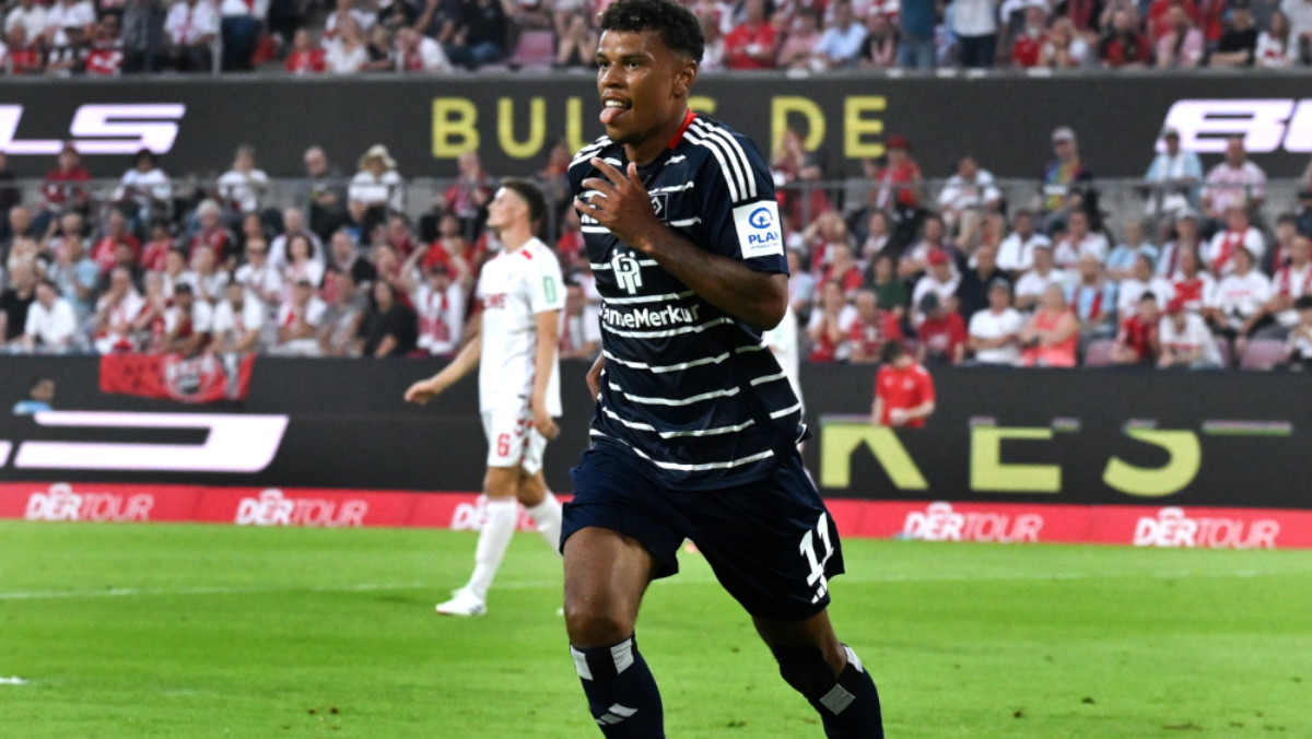 2:1 in Köln! HSV holt fünften Auftaktsieg in Serie