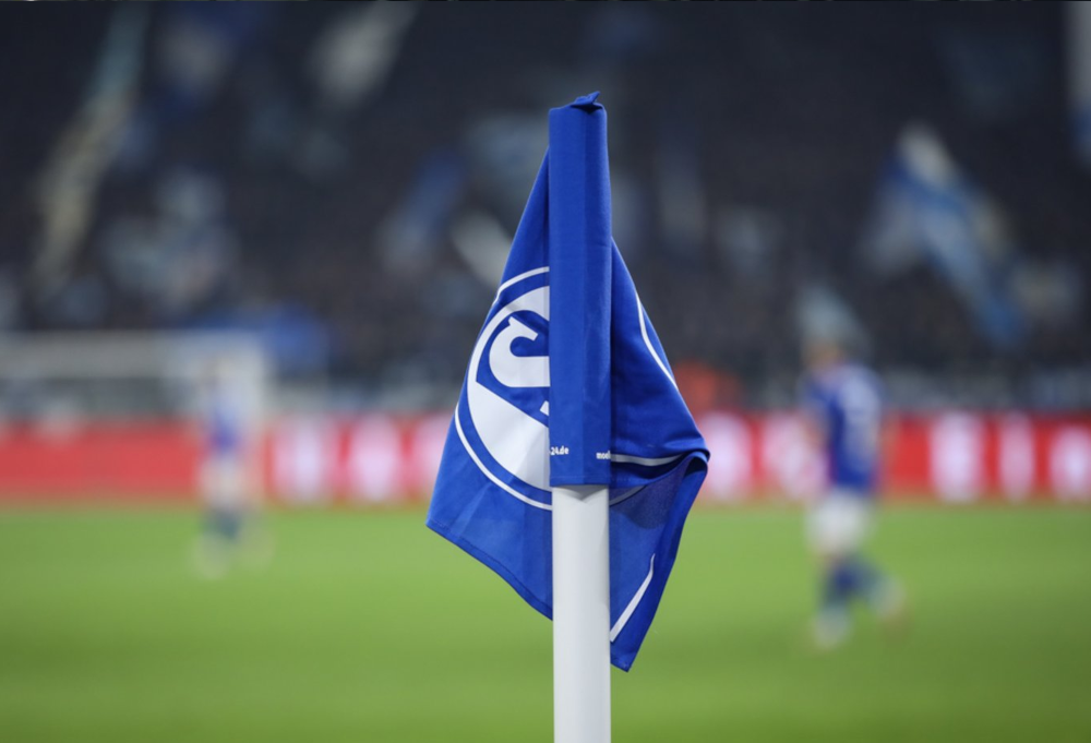 Du betrachtest gerade Warum Schalke gegen Köln nicht am Samstagabend stattfindet