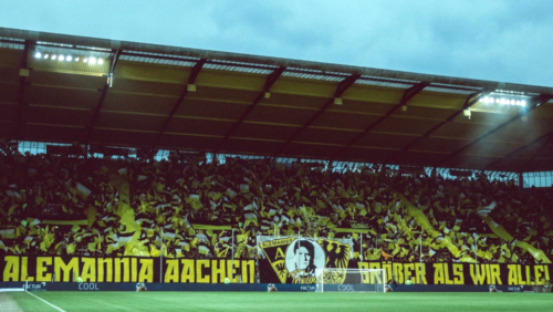 Aachen feiert vor der größten Saisonkulisse den ersten Heimsieg