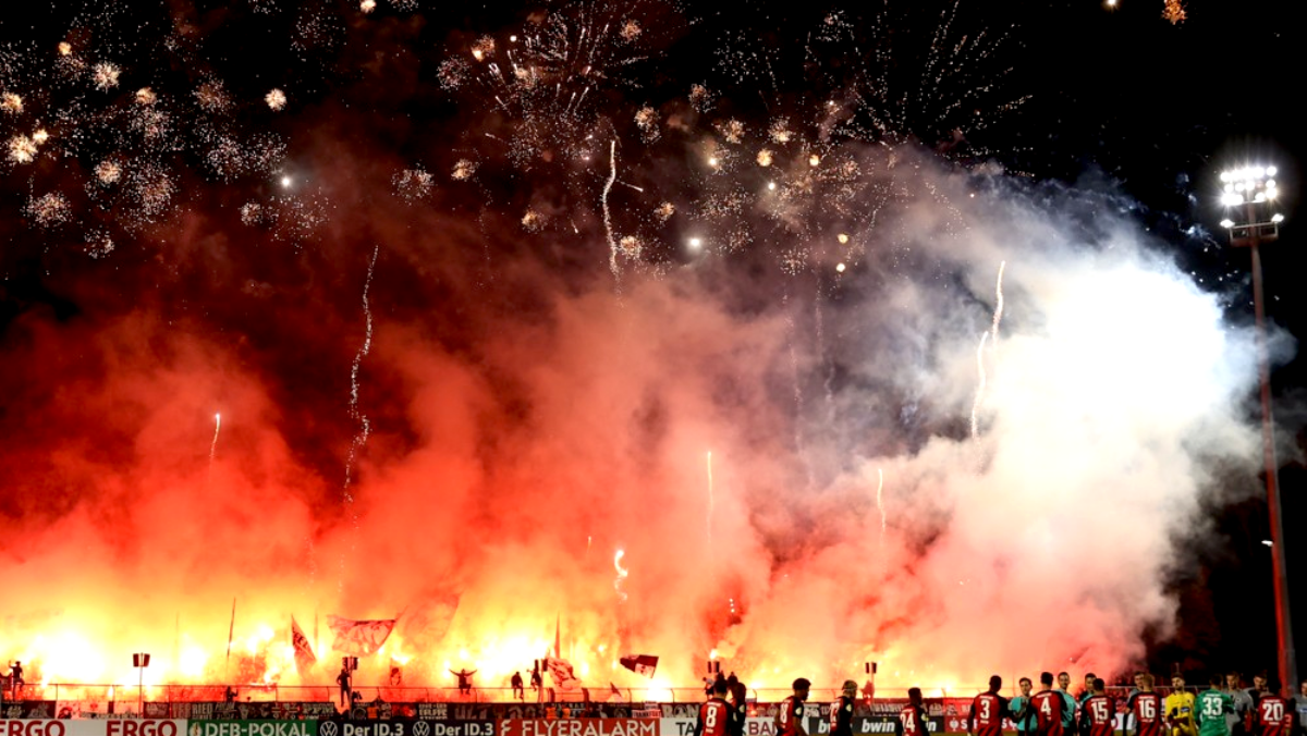 Pyro-Strafen: Diese Klubs setzten sich für neuen Strafenkatalog ein