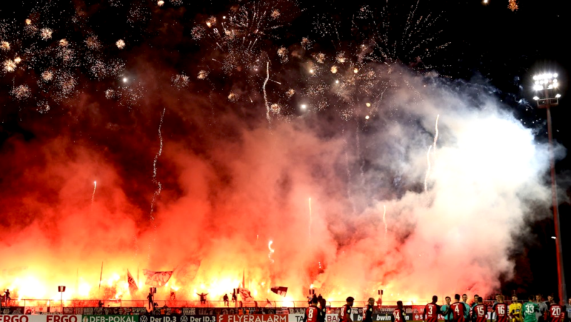 Pyro-Strafen: Diese Klubs setzten sich für neuen Strafenkatalog ein