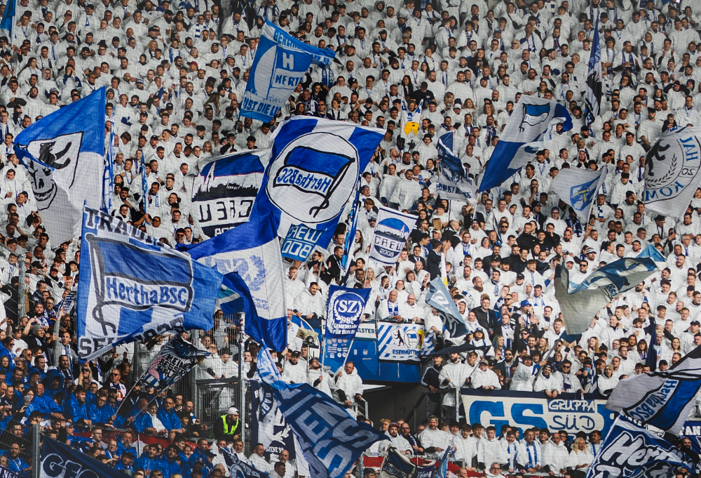 Du betrachtest gerade Ausverkauft! Hertha BSC reist mit vollem Gästeblock nach Köln
