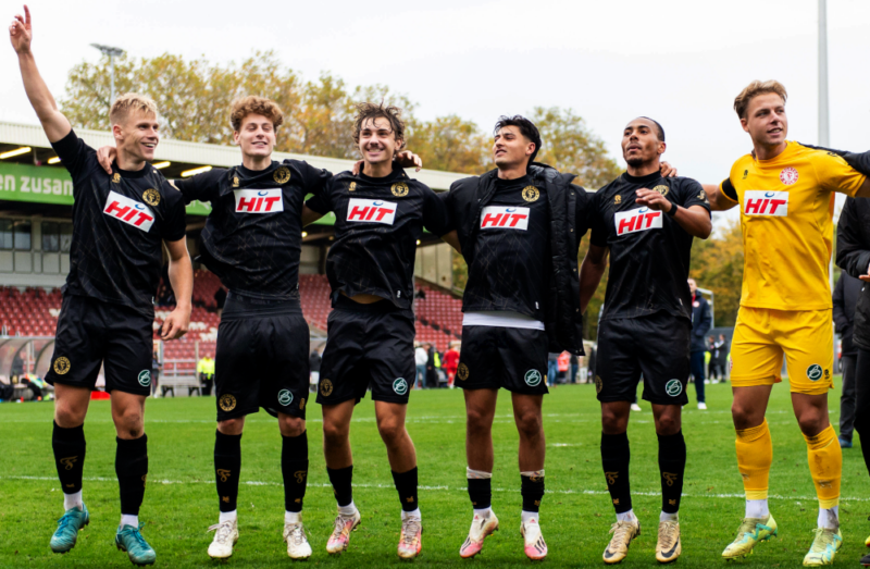 Regionalliga West: Fortuna Köln führt die Jahrestabelle an