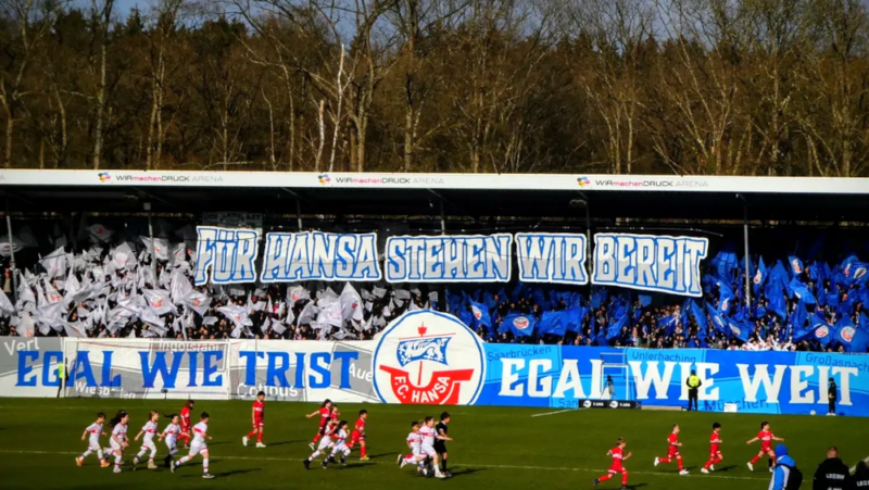 Hansa Rostock sorgt für den größten Gästeanhang in Aspach