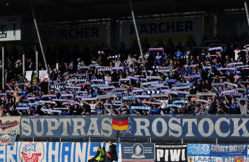 Rostock beim VfB Stuttgart: Sechsmal so viele Fans wie RB Leipzig
